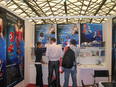 藍(lán)色妖姬推陳出新，再戰(zhàn)上海環(huán)球資源展，展現(xiàn)上海技術(shù)新魅力